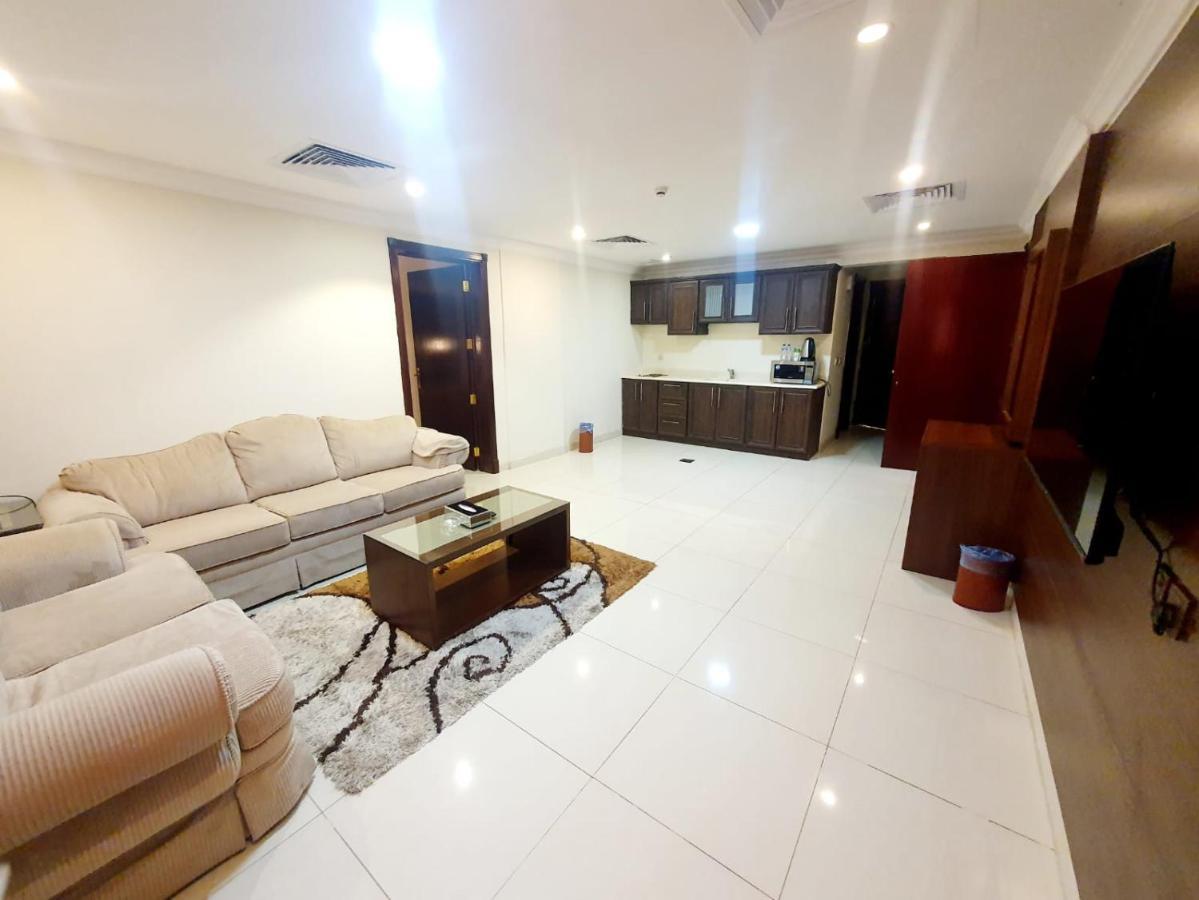 Al Jury Residence Hotel Suites Khobar Exterior foto